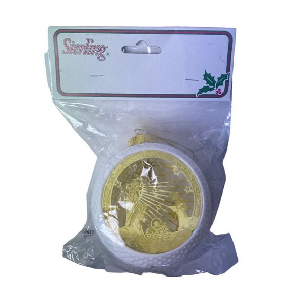 VTG NEW Sterling, Inc Christmas Brass Nativity Ball Ornament Reflective Light - Picture 2 of 16